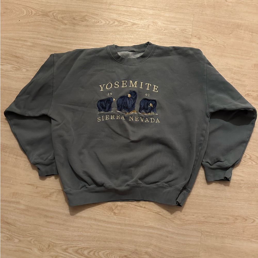 Vintage Embroidered Oversized Sweatshirt